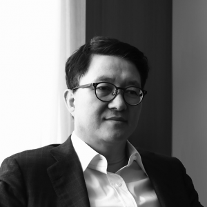 Dr. Yong Ji Chung 1